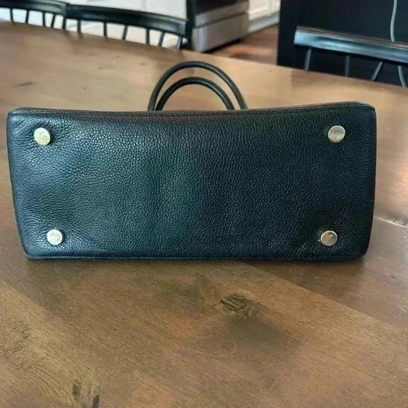 Michael Kors Black Leather Women's Bag - Picture 9 of 9